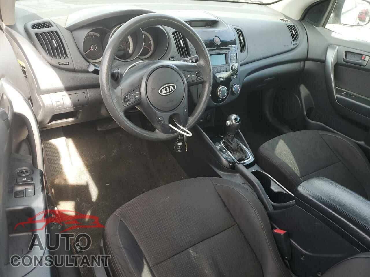 KIA FORTE 2012 - KNAFU6A2XC5516503