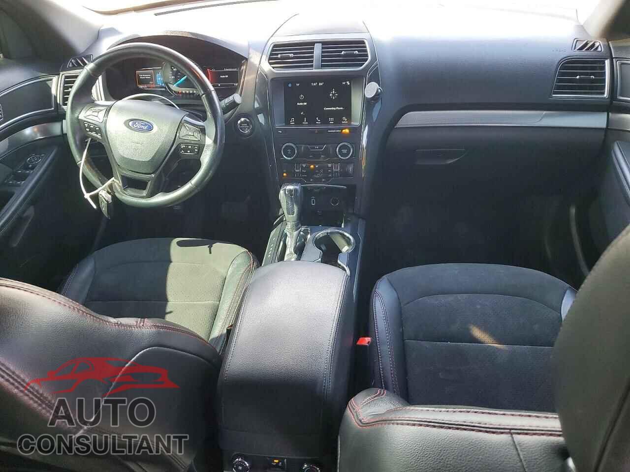 FORD EXPLORER 2018 - 1FM5K8D89JGB56170