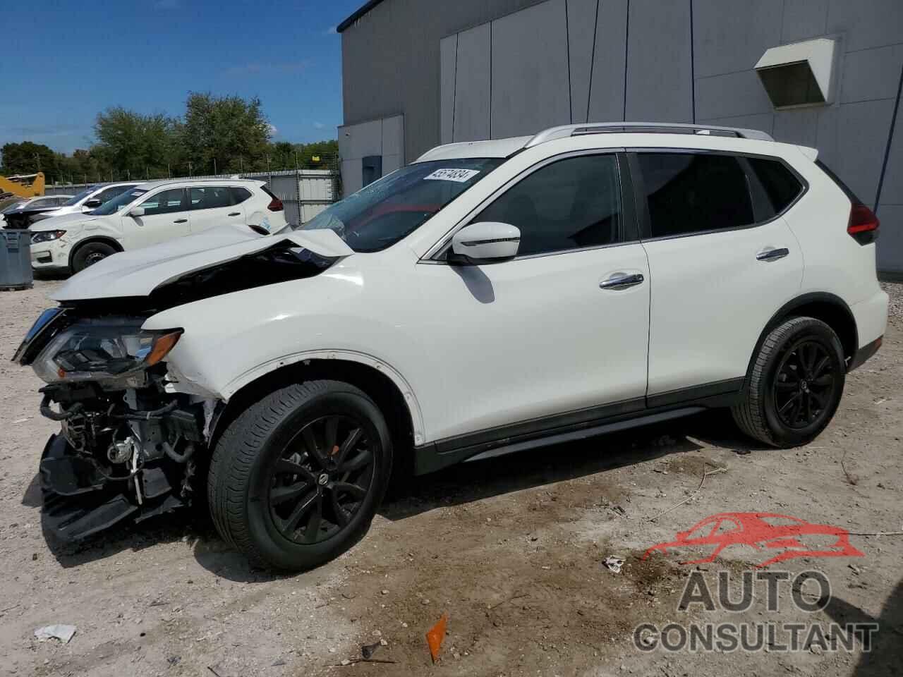 NISSAN ROGUE 2017 - 5N1AT2MT1HC858787