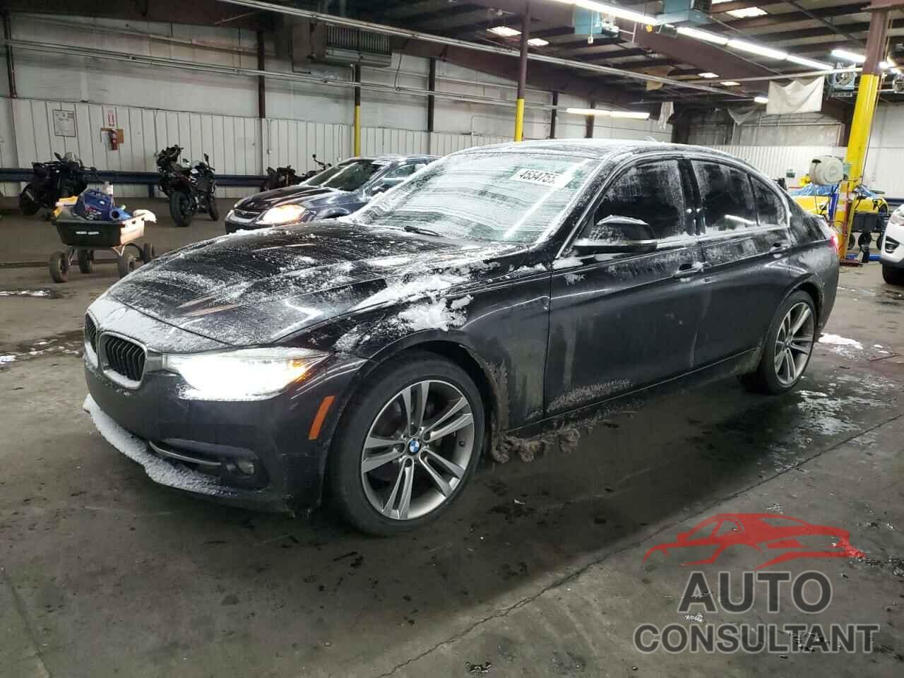 BMW 3 SERIES 2018 - WBA8D9C52JEM32738
