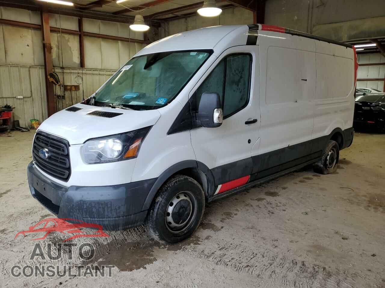 FORD TRANSIT 2017 - 1FTYR2CM9HKB03159