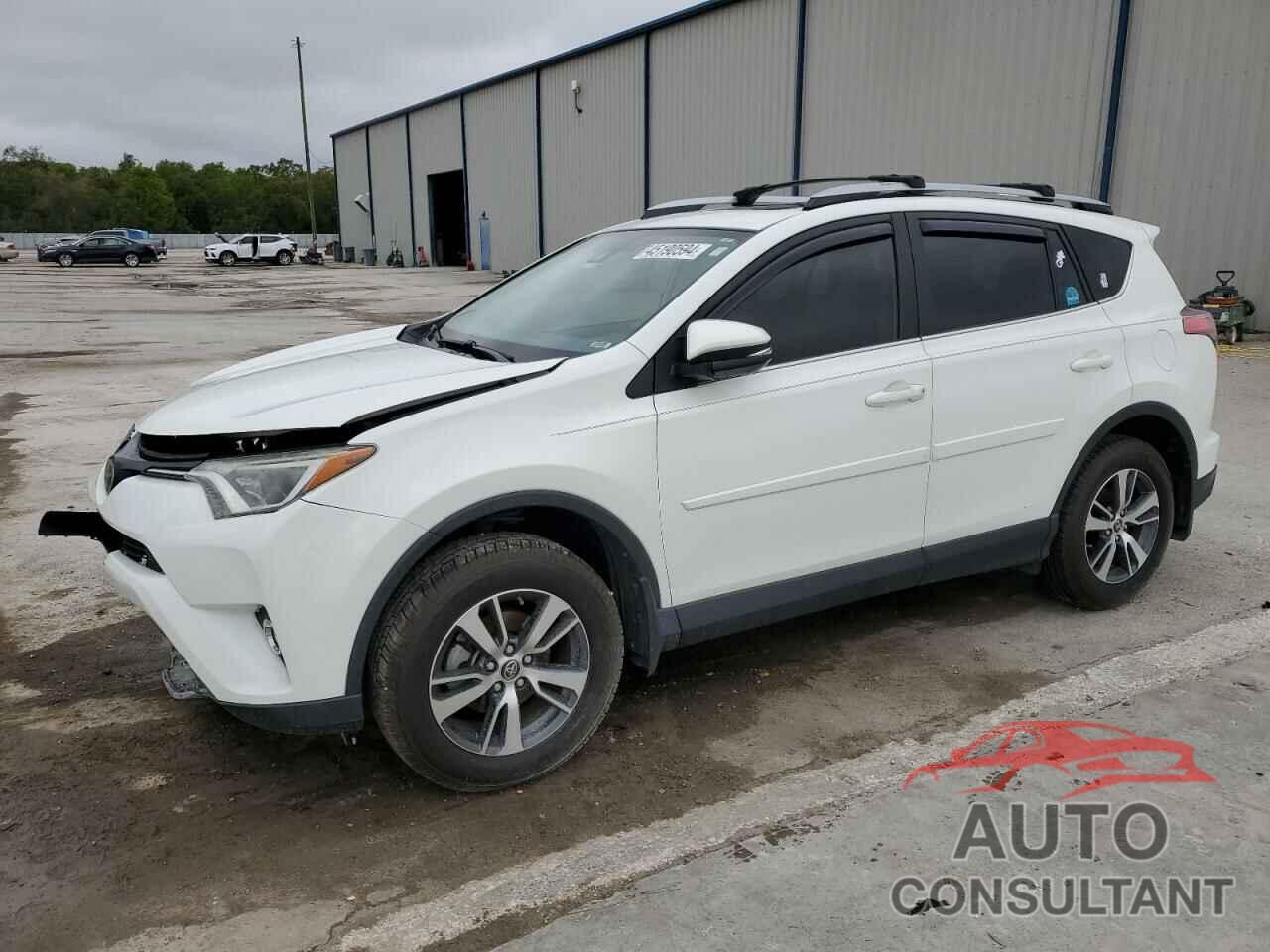 TOYOTA RAV4 2017 - JTMWFREV5HJ143372