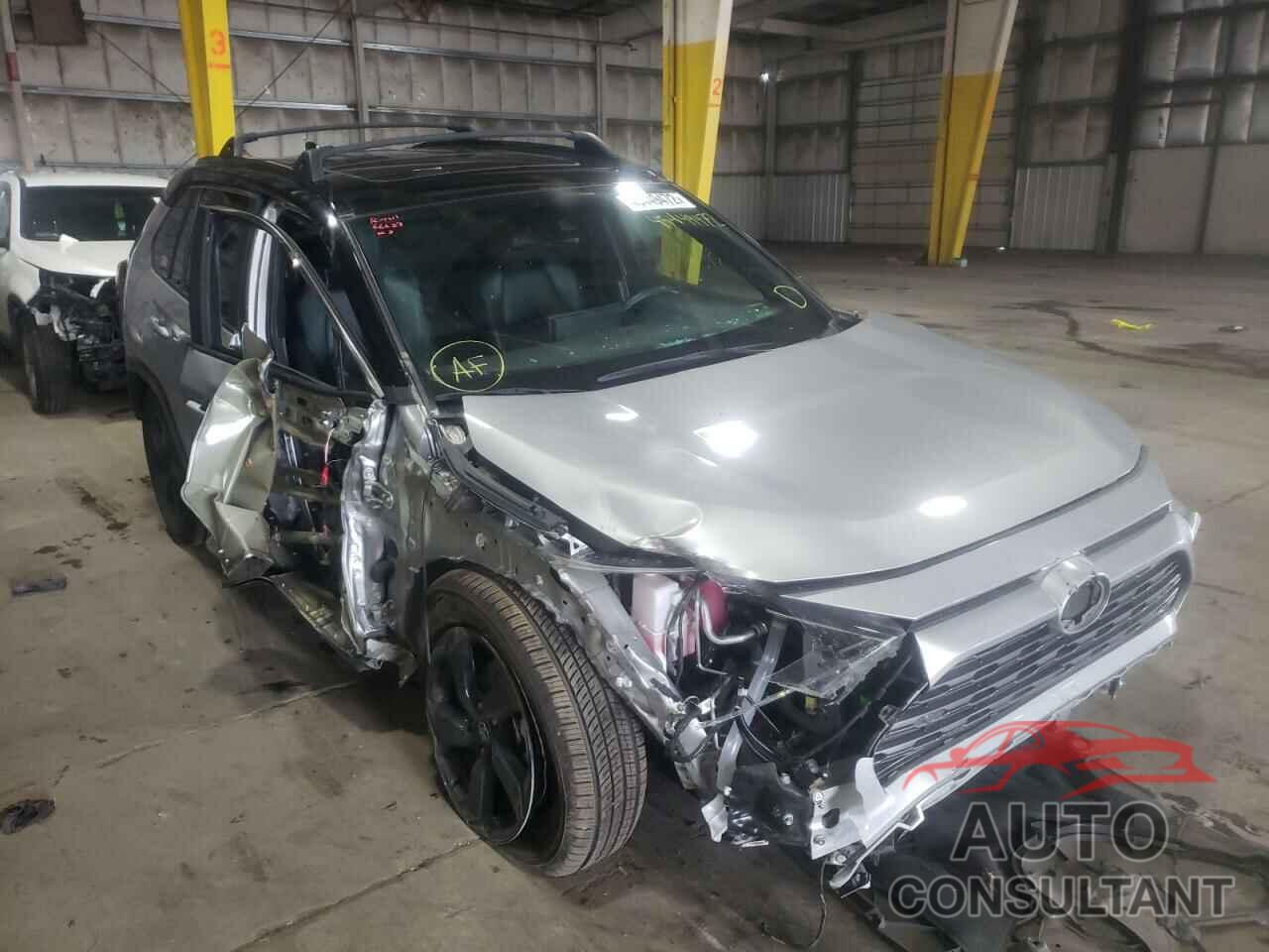 TOYOTA RAV4 2020 - 4T3EWRFVXLU004441
