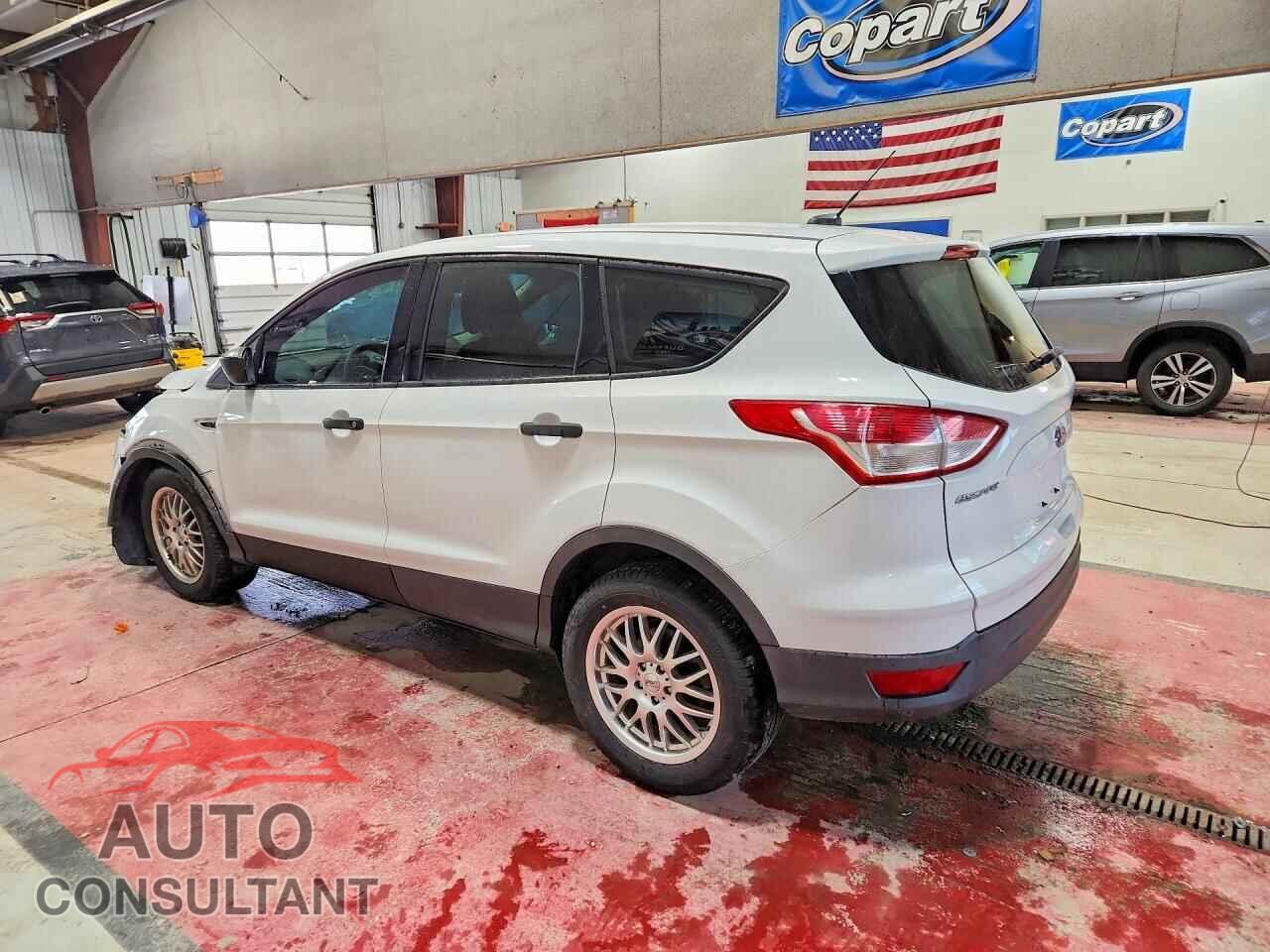 FORD ESCAPE 2013 - 1FMCU0F79DUC75592