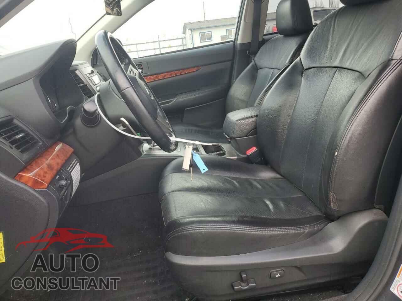 SUBARU OUTBACK 2010 - 4S4BRBKC8A3346178