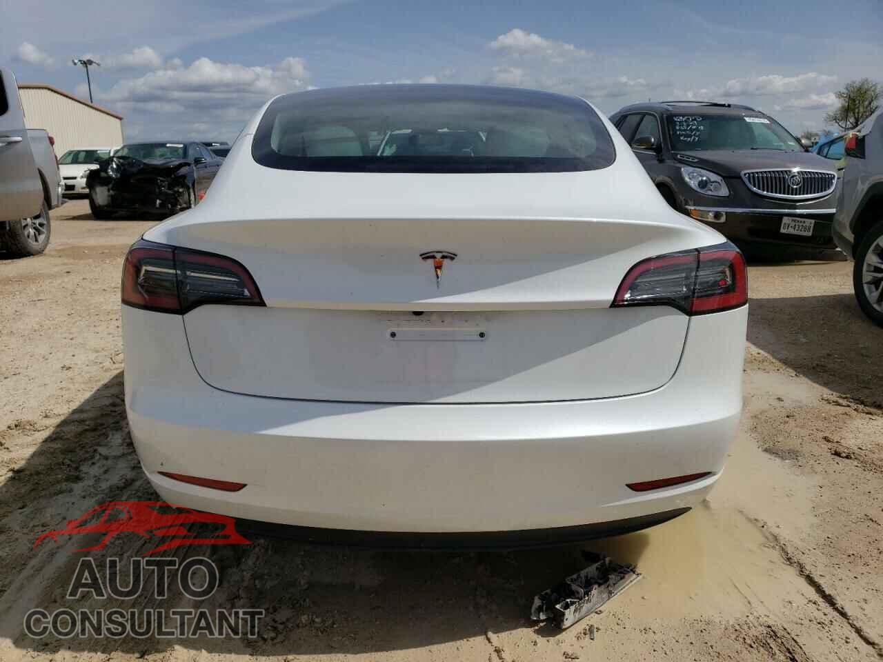 TESLA MODEL 3 2023 - 5YJ3E1EA3PF670627