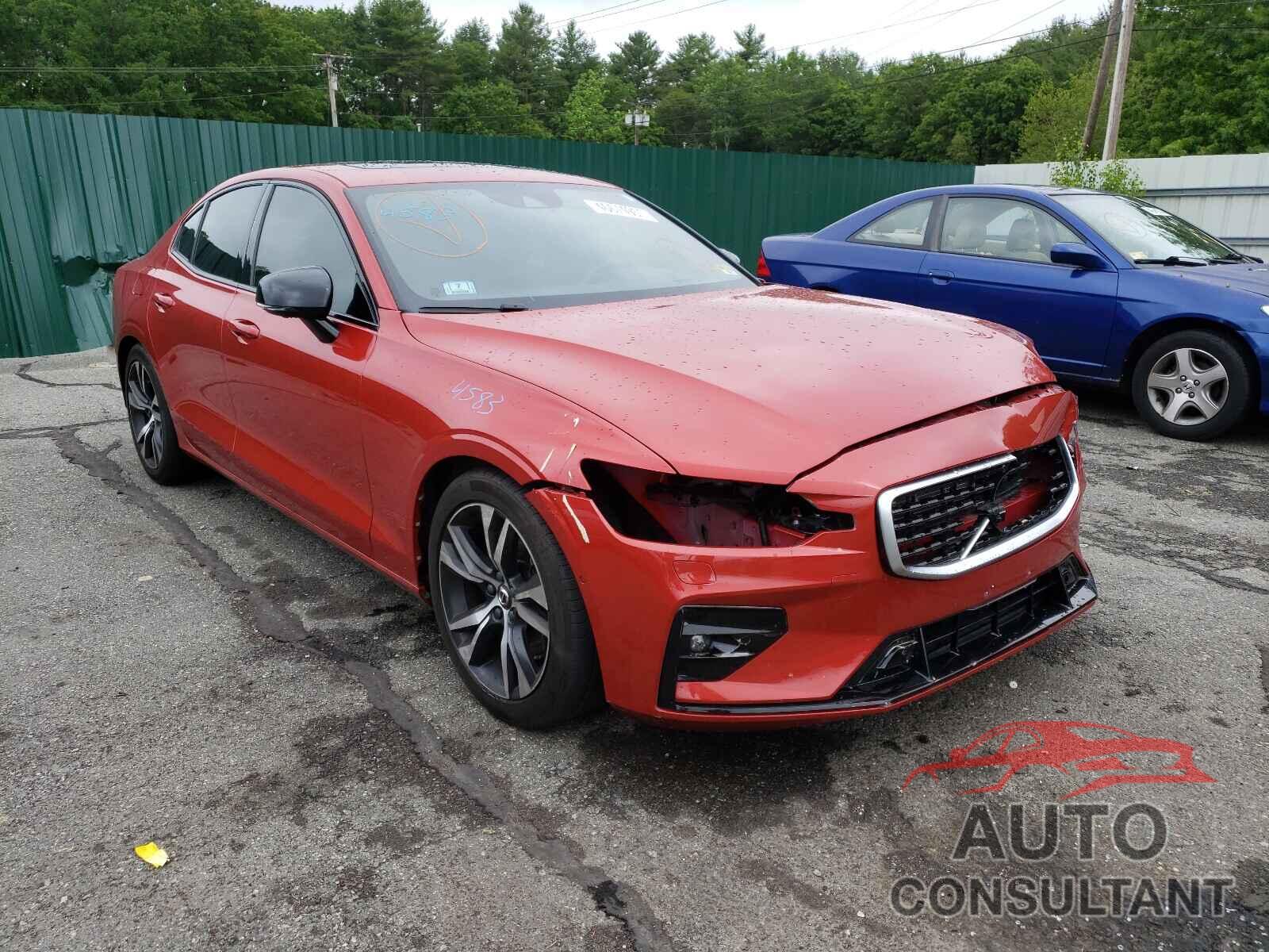 VOLVO S60 2019 - 7JRA22TM4KG012172