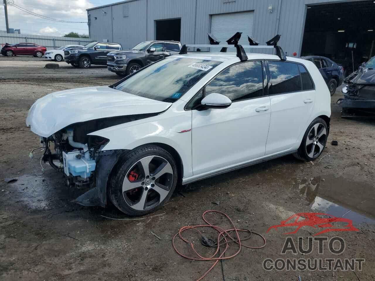 VOLKSWAGEN GTI 2018 - 3VW547AU4JM252267