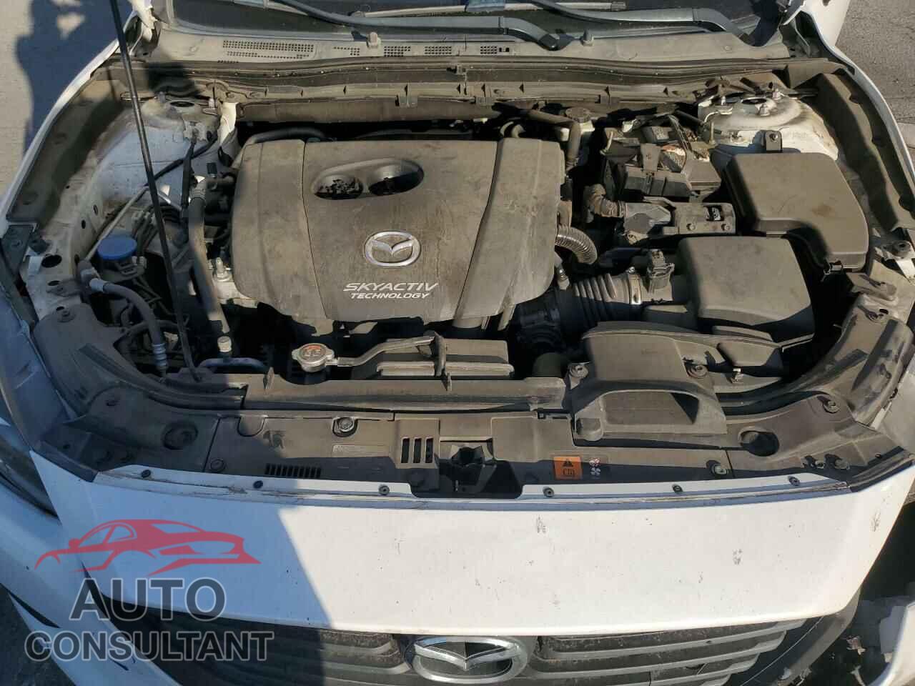MAZDA 3 2017 - 3MZBN1L71HM121005