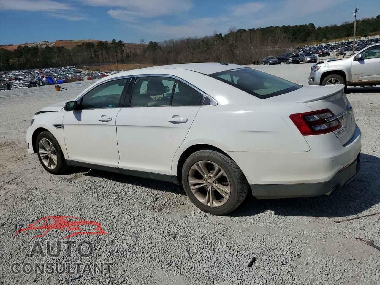 FORD TAURUS 2015 - 1FAHP2E83FG174367