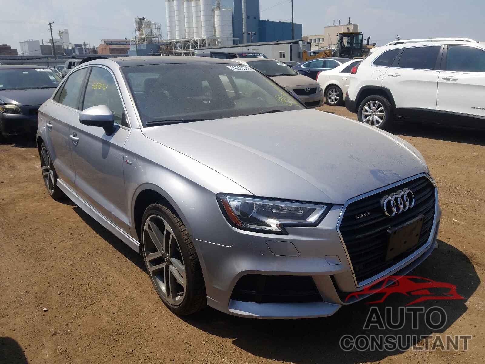 AUDI A3 2017 - WAUJ8GFF6H1016594