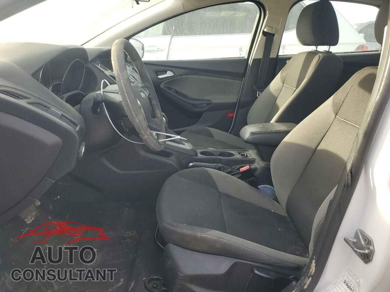 FORD FOCUS 2014 - 1FADP3F21EL256151