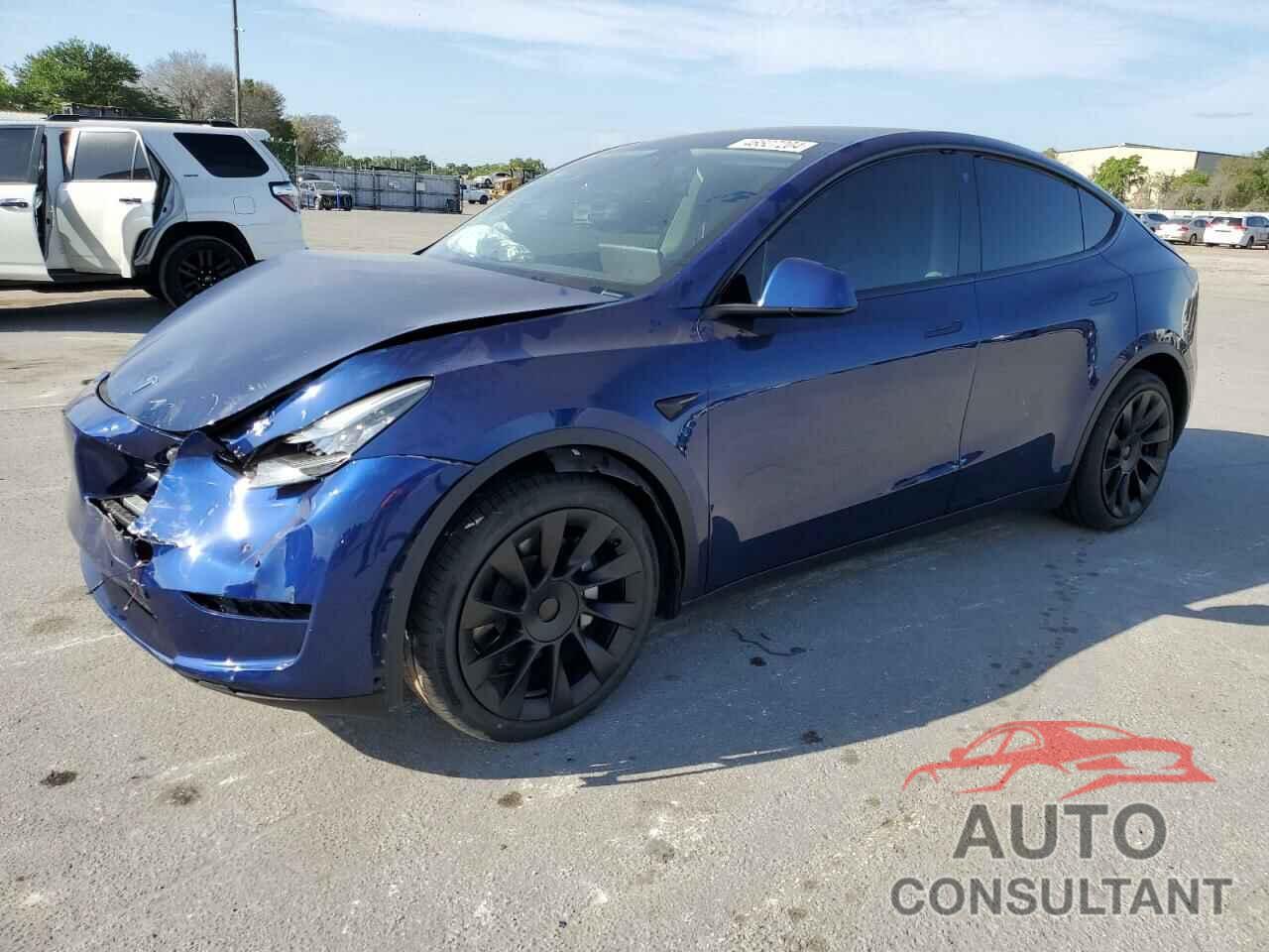 TESLA MODEL Y 2021 - 5YJYGDEE8MF141321