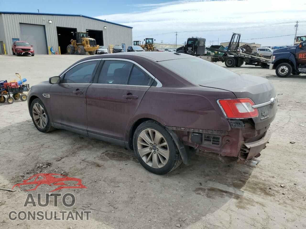 FORD TAURUS 2011 - 1FAHP2FW2BG102440