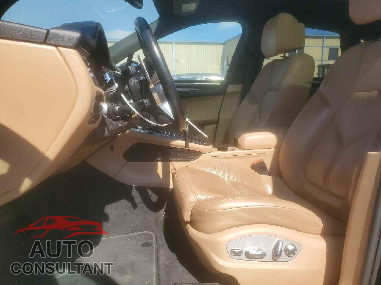 PORSCHE MACAN 2021 - WP1AA2A58MLB01832