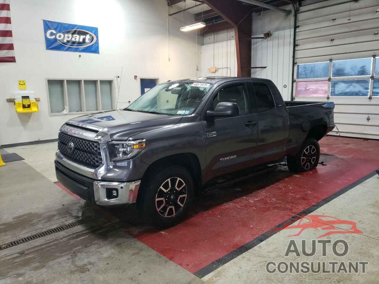 TOYOTA TUNDRA 2018 - 5TFUY5F12JX697641