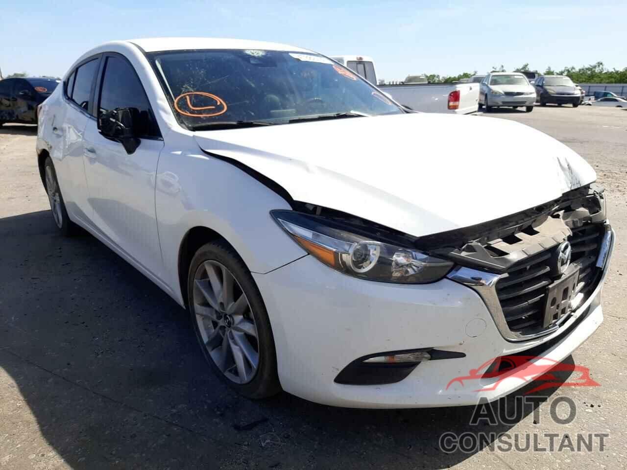 MAZDA 3 2017 - 3MZBN1V7XHM125390