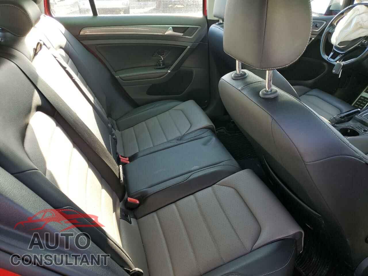 VOLKSWAGEN GOLF 2017 - 3VWH17AU6HM538752