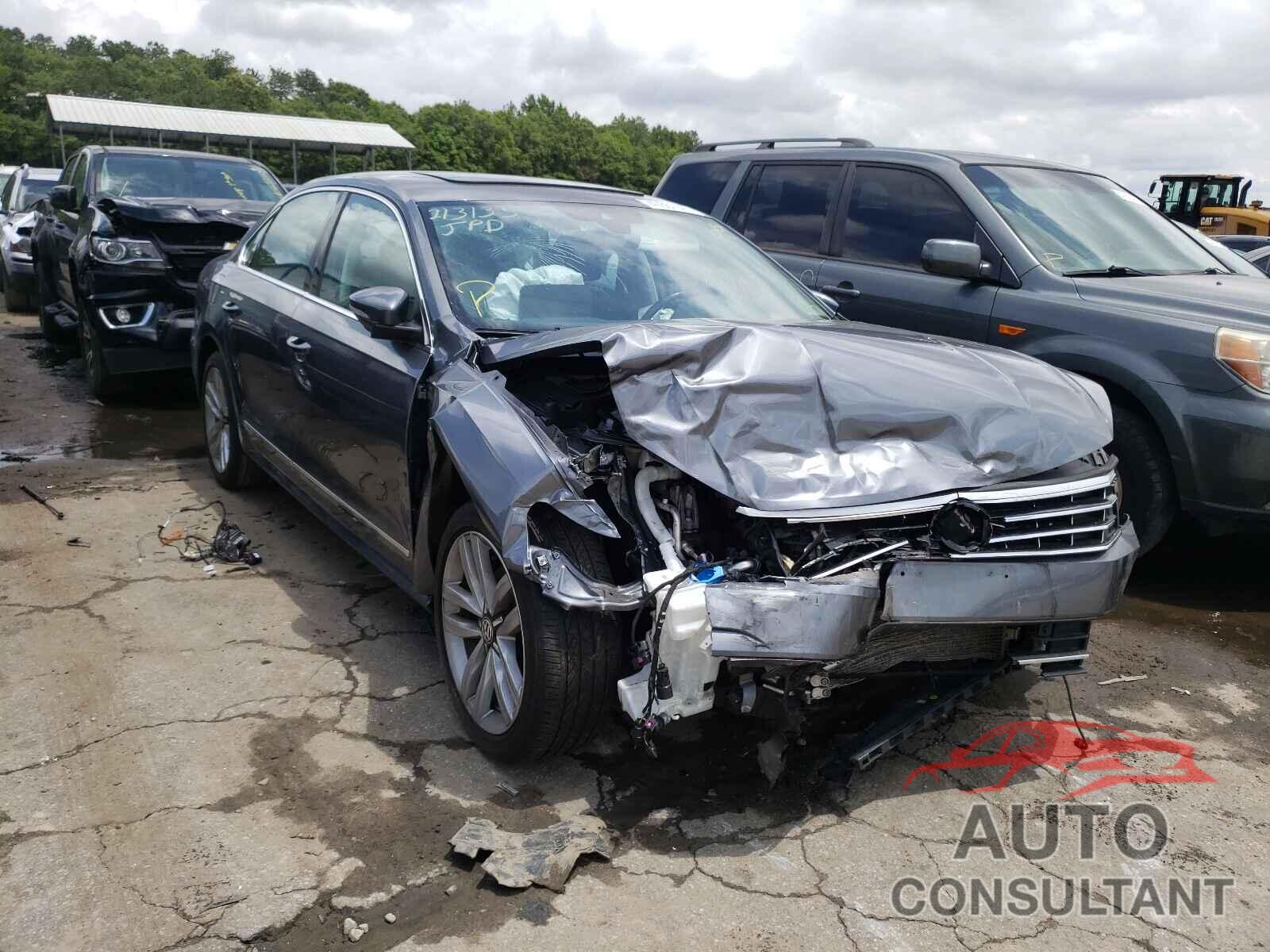 VOLKSWAGEN PASSAT 2017 - 1VWCT7A30HC060776
