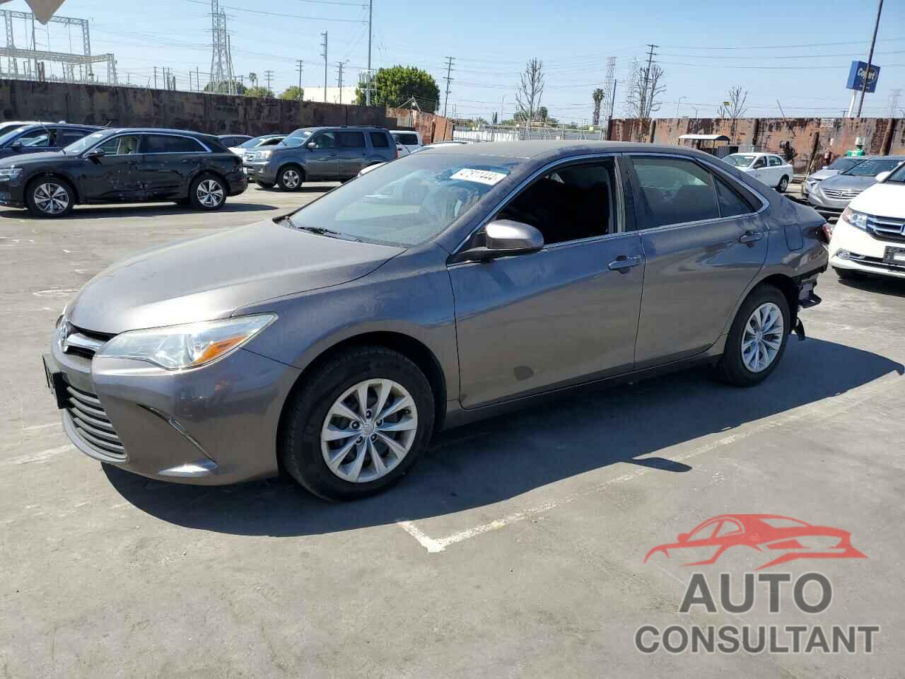 TOYOTA CAMRY 2016 - 4T4BF1FK4GR582890
