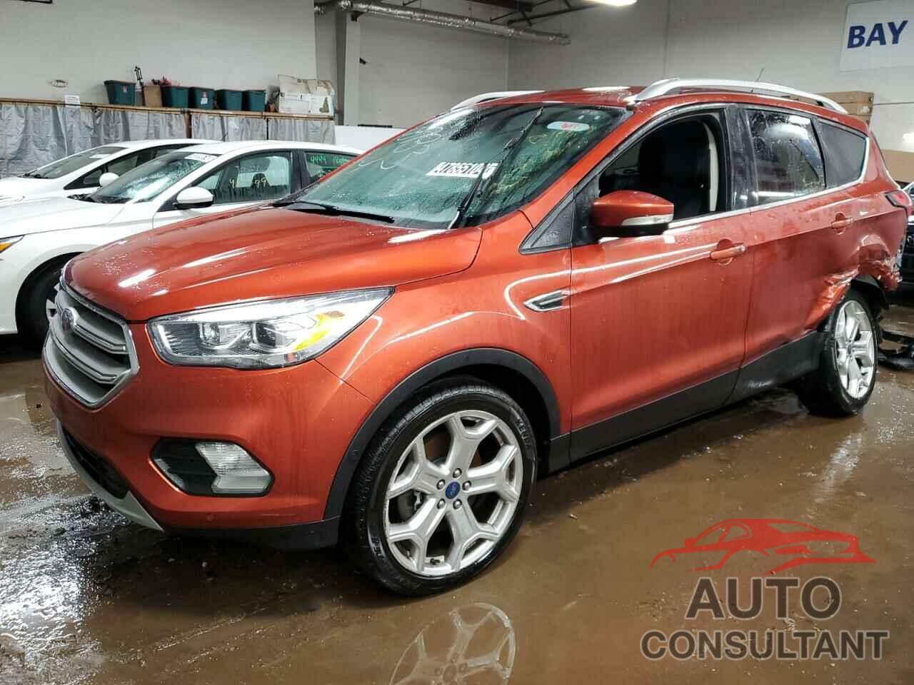 FORD ESCAPE 2019 - 1FMCU9J90KUC50560