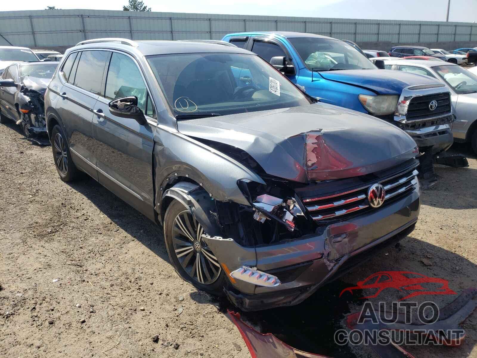 VOLKSWAGEN TIGUAN 2018 - 3VV2B7AX1JM013136