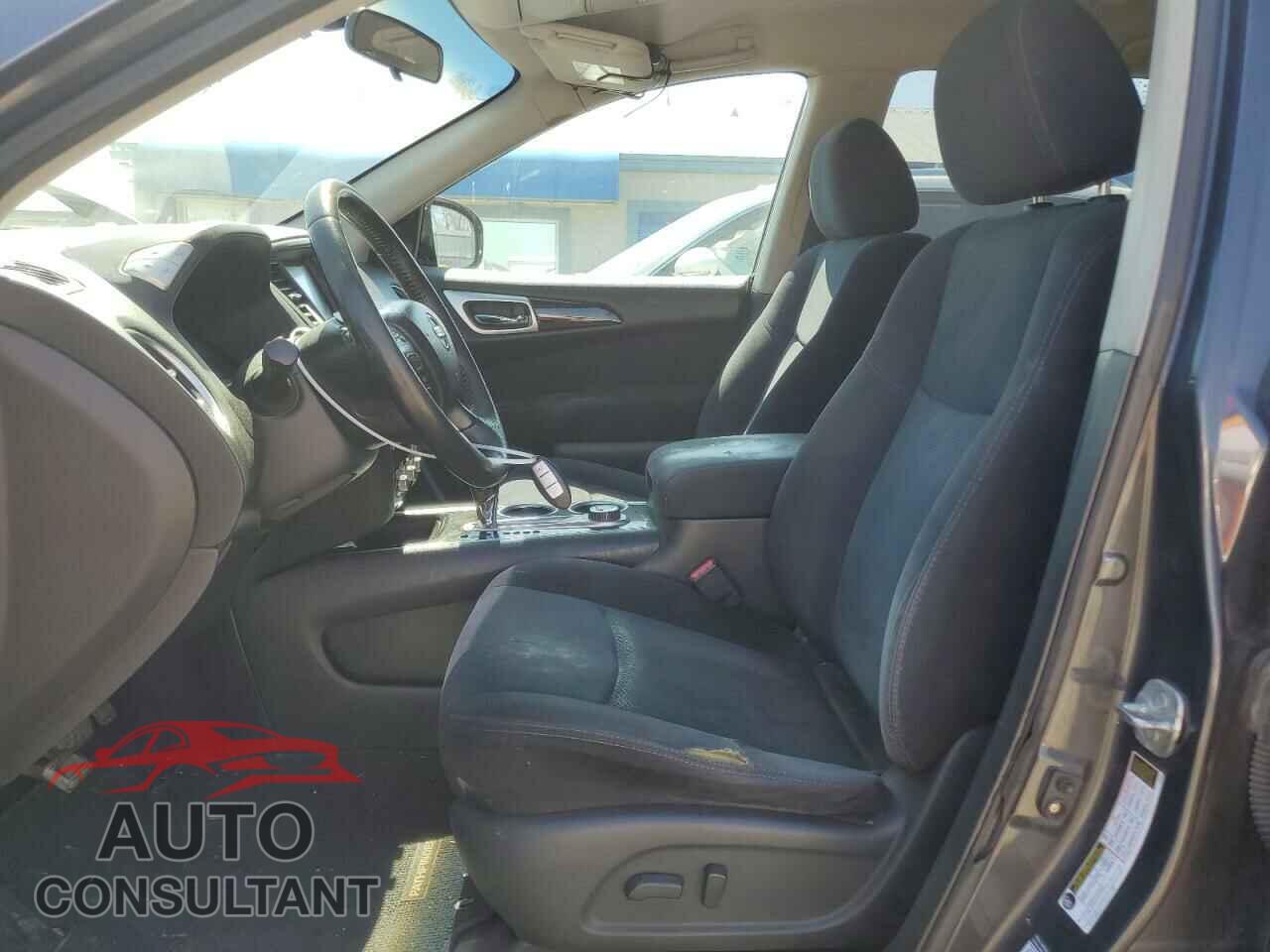 NISSAN PATHFINDER 2013 - 5N1AR2MM0DC643919