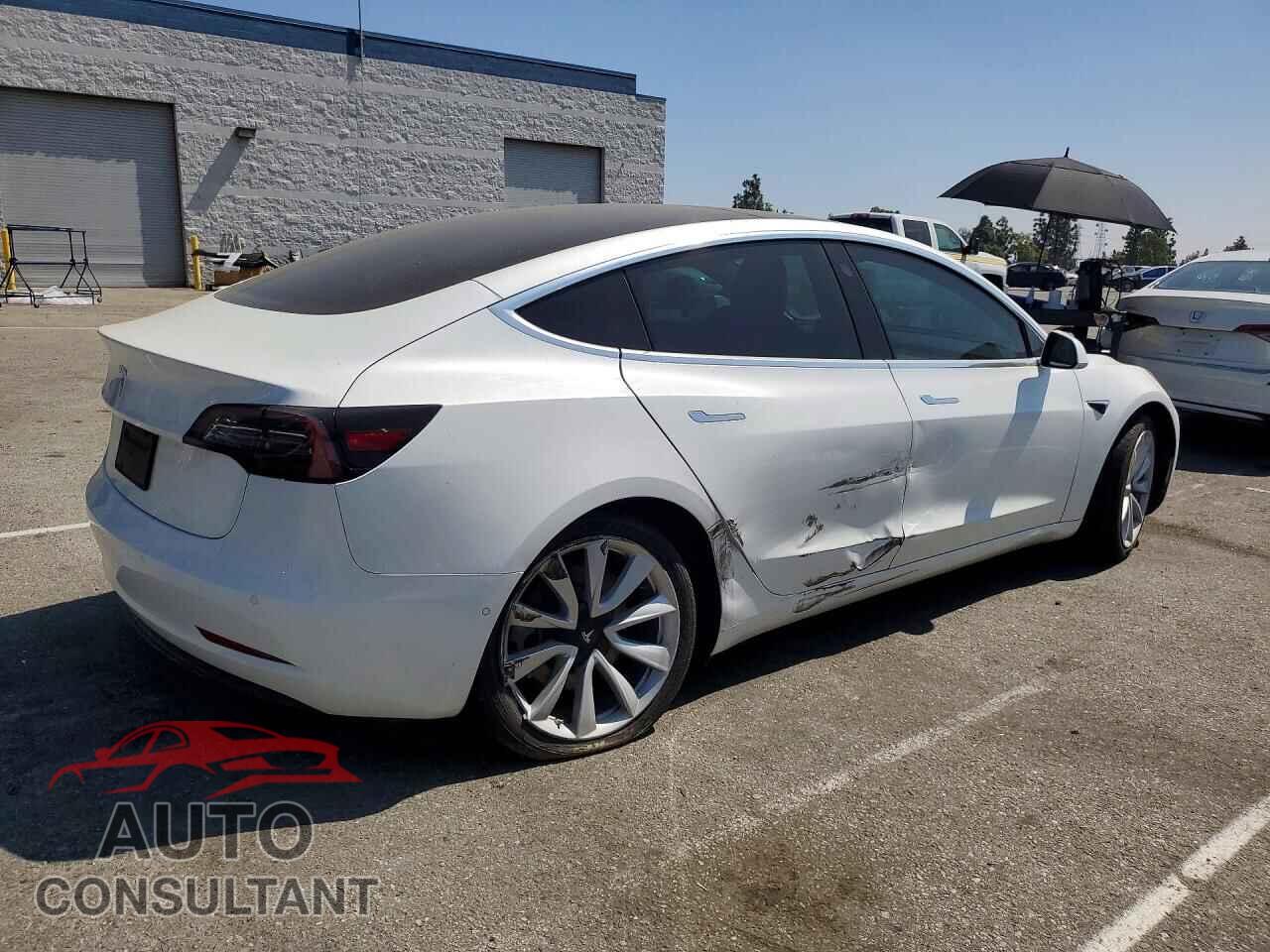 TESLA MODEL 3 2019 - 5YJ3E1EA6KF472584