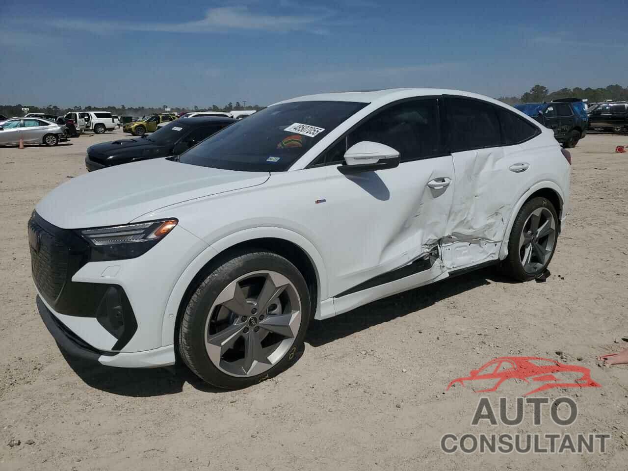 AUDI Q4 E-TRON 2024 - WA14UBFZ3RP075524