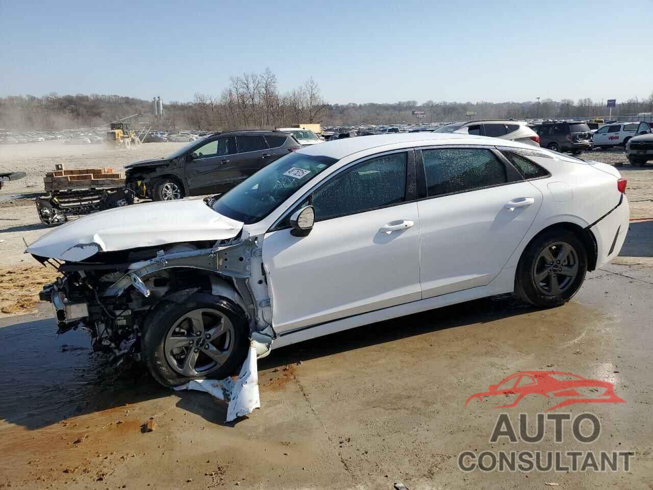 KIA K5 2023 - 5XXG14J22PG211471