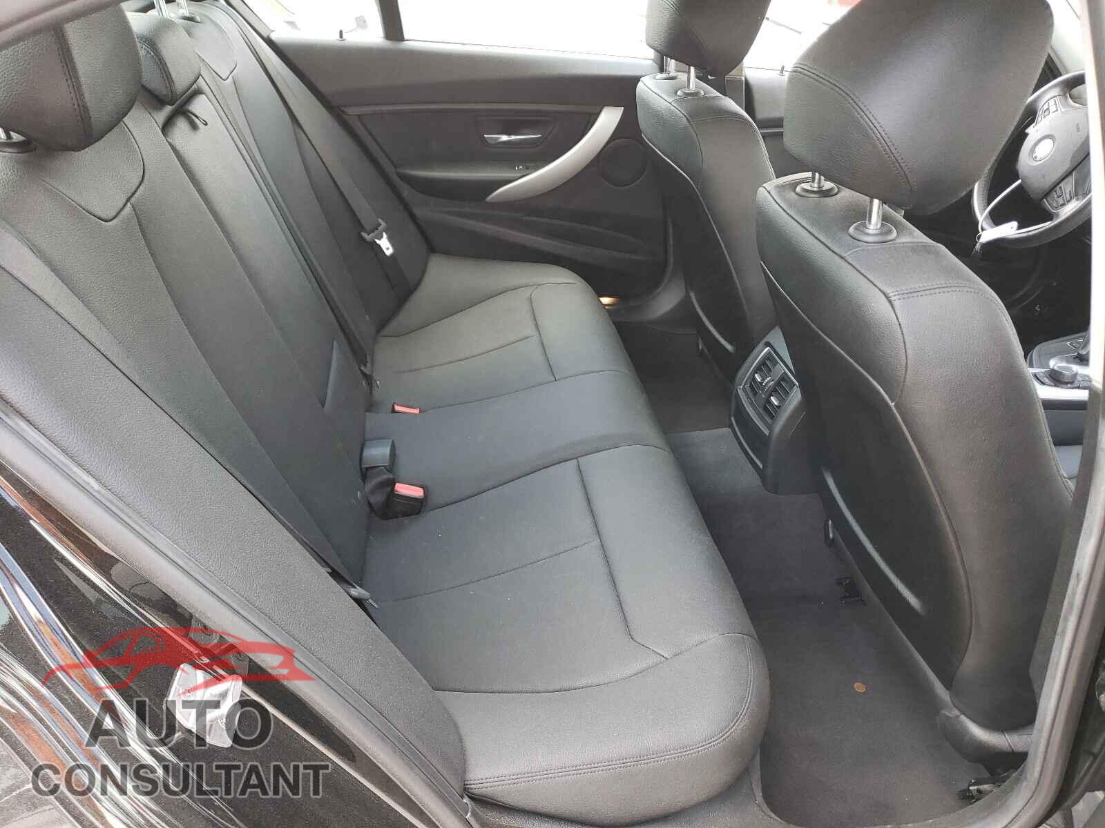 BMW 3 SERIES 2016 - WBA8E1G53GNU11530