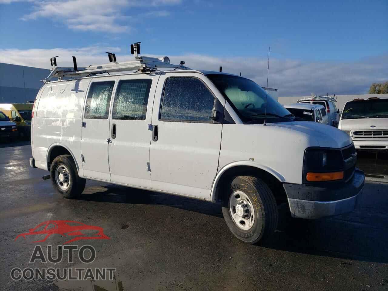 CHEVROLET EXPRESS 2014 - 1GCWGFCB3E1123749