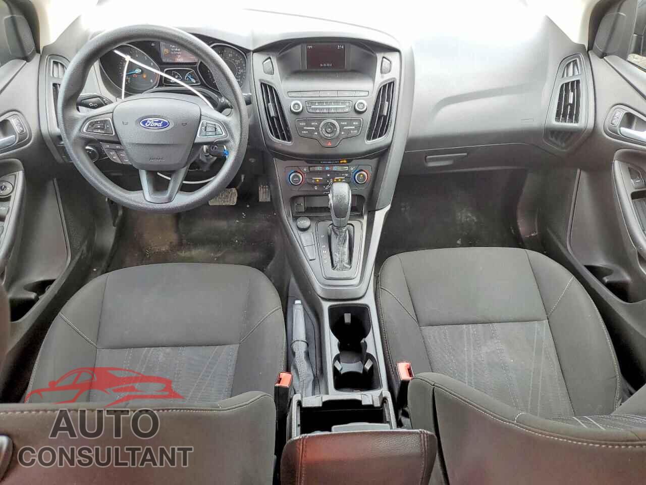 FORD FOCUS 2018 - 1FADP3FE9JL325317