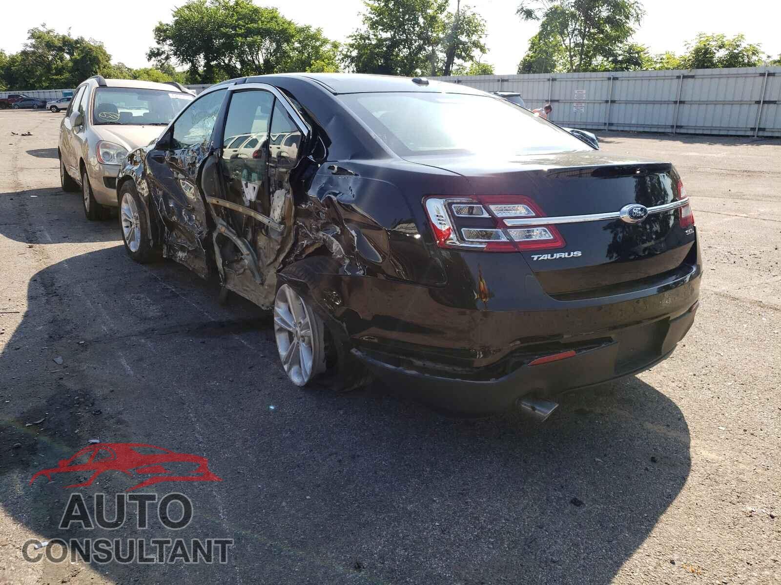 FORD TAURUS 2017 - 1FAHP2E87HG128754
