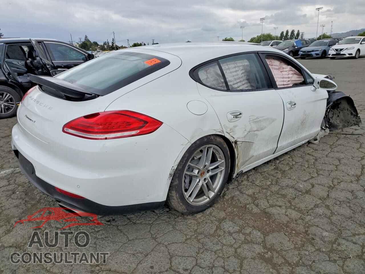 PORSCHE PANAMERA 2016 - WP0AA2A72GL000082