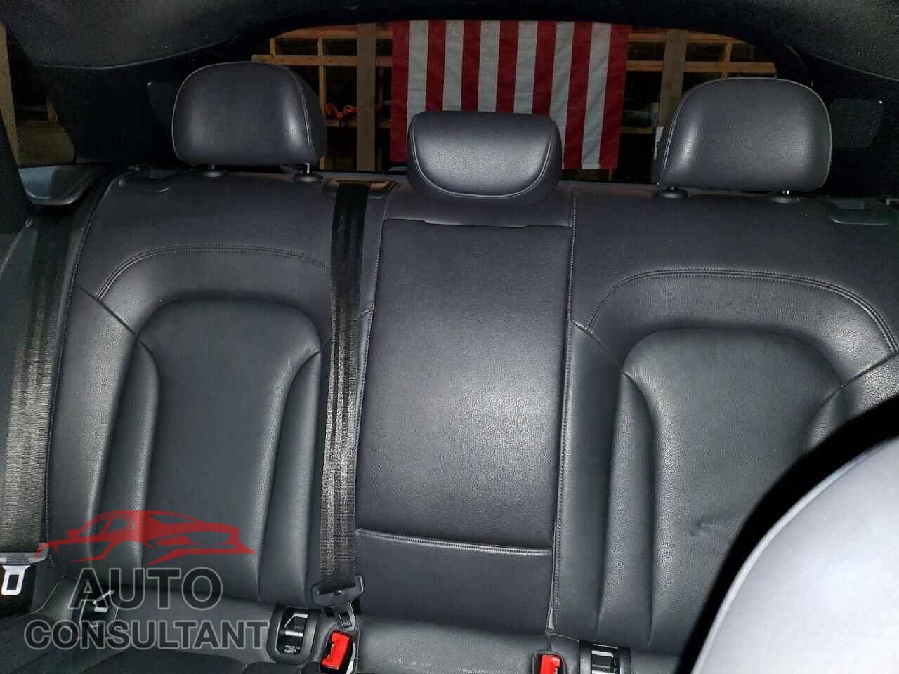 AUDI Q3 2017 - WA1JCCFS9HR001008
