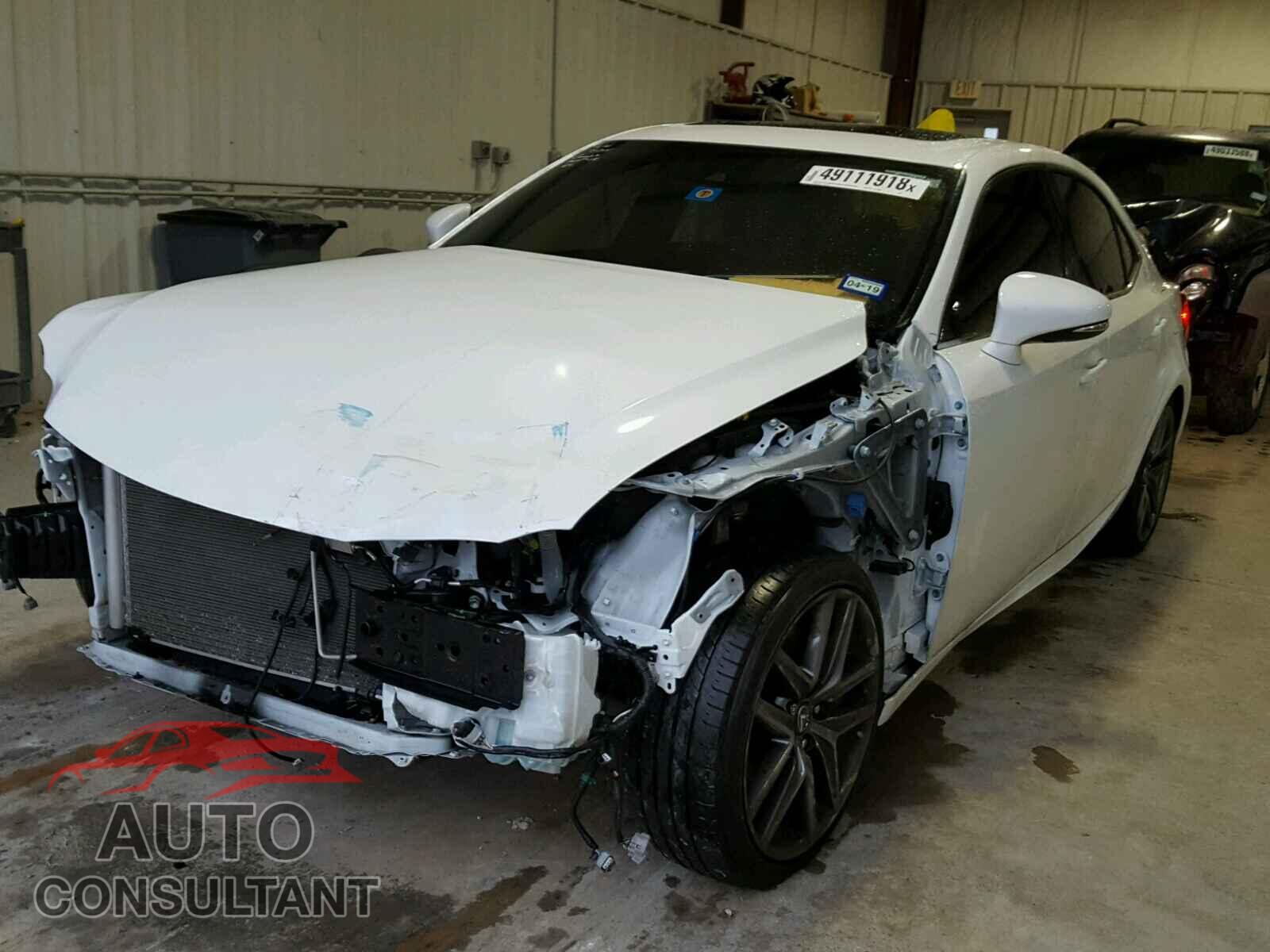 LEXUS IS 2017 - JTHBE1D29H5029845