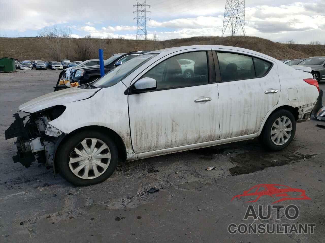 NISSAN VERSA 2018 - 3N1CN7AP3JL827145