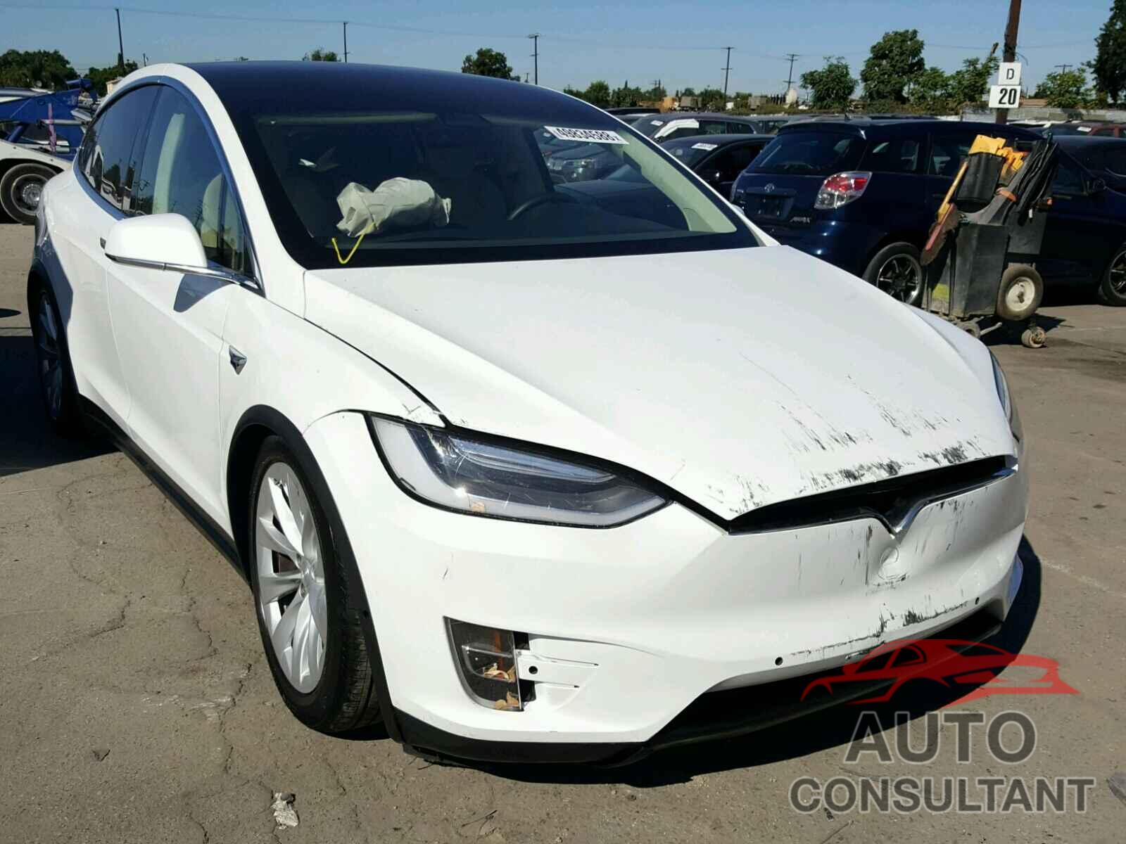 TESLA MODEL X 2017 - 5YJXCDE26HF054777