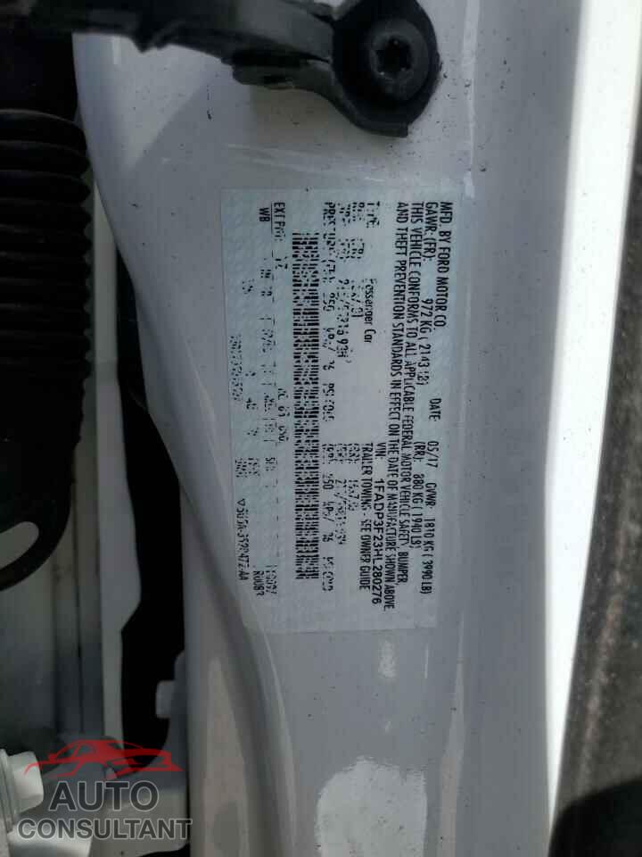 FORD FOCUS 2017 - 1FADP3F23HL280276