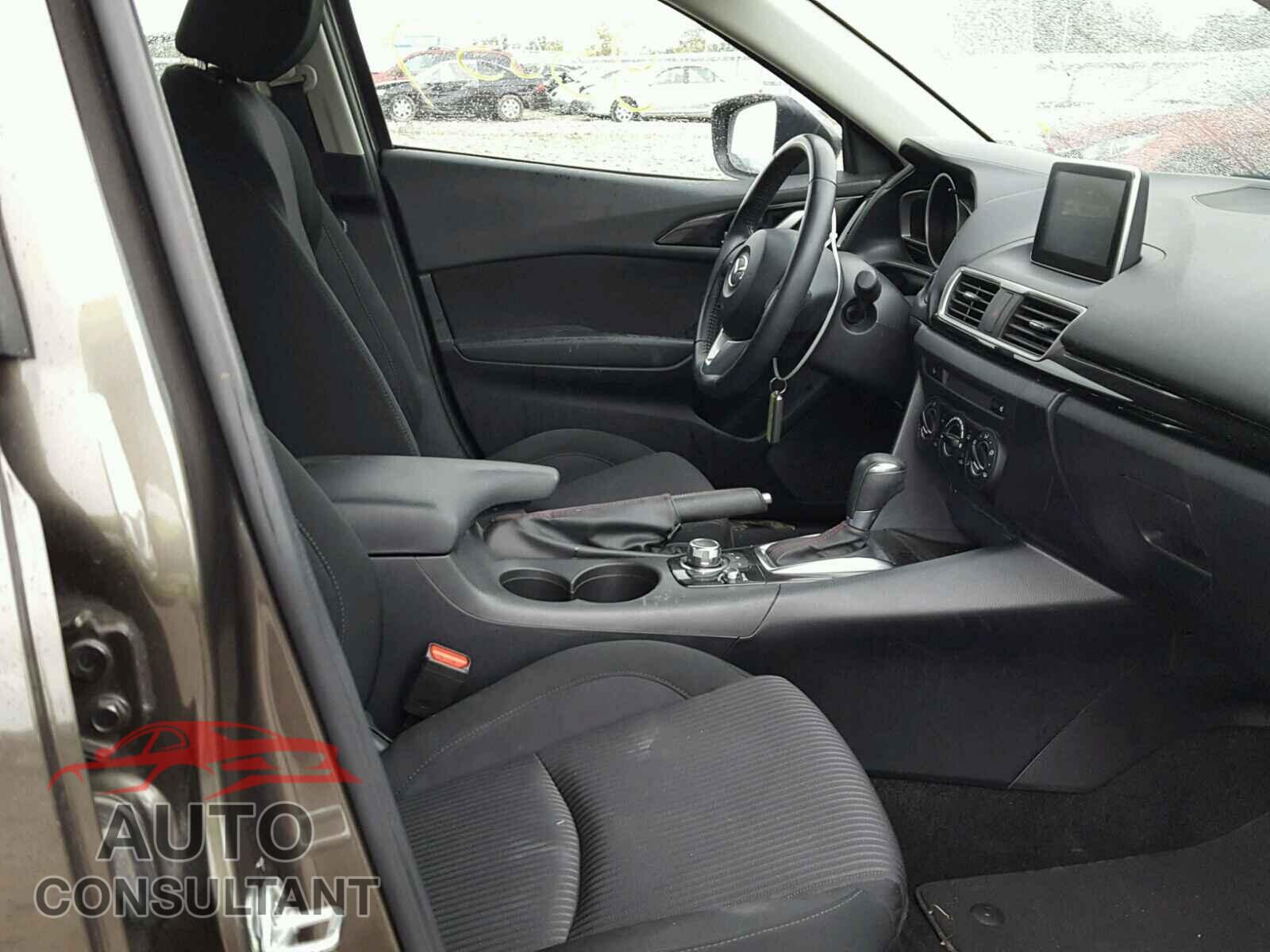MAZDA 3 2015 - 3MZBM1V7XFM211668