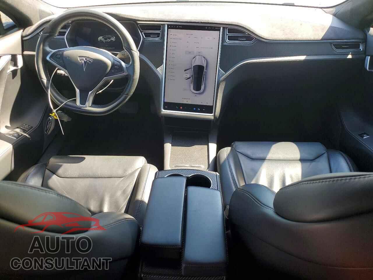 TESLA MODEL S 2017 - 5YJSA1E16HF196150