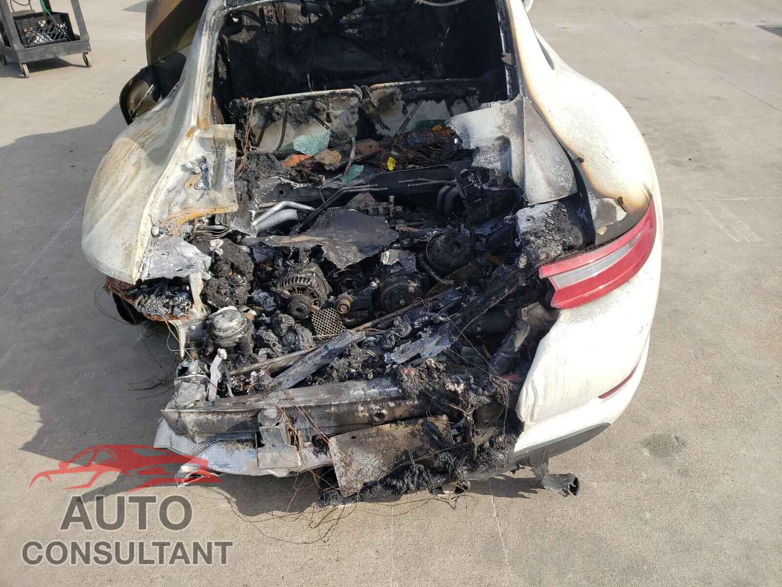 PORSCHE 911 2017 - WP0AB2A98HS122841