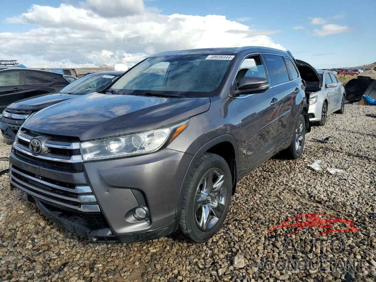 TOYOTA HIGHLANDER 2018 - 5TDDZRFH7JS498690