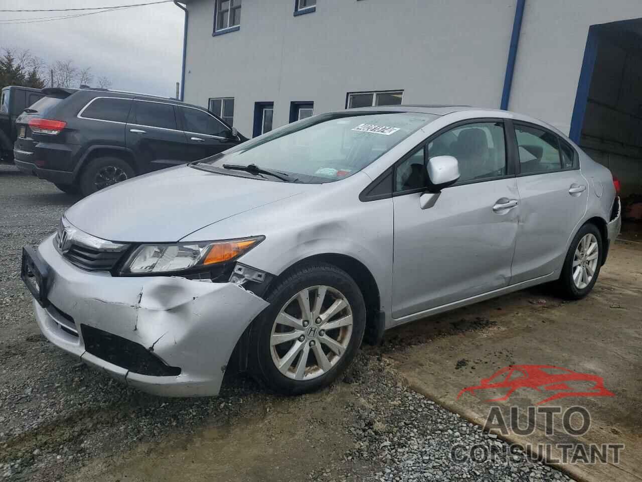 HONDA CIVIC 2012 - 2HGFB2F94CH589495
