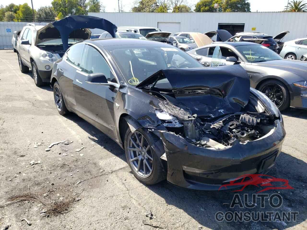 TESLA MODEL 3 2018 - 5YJ3E1EA5JF020902