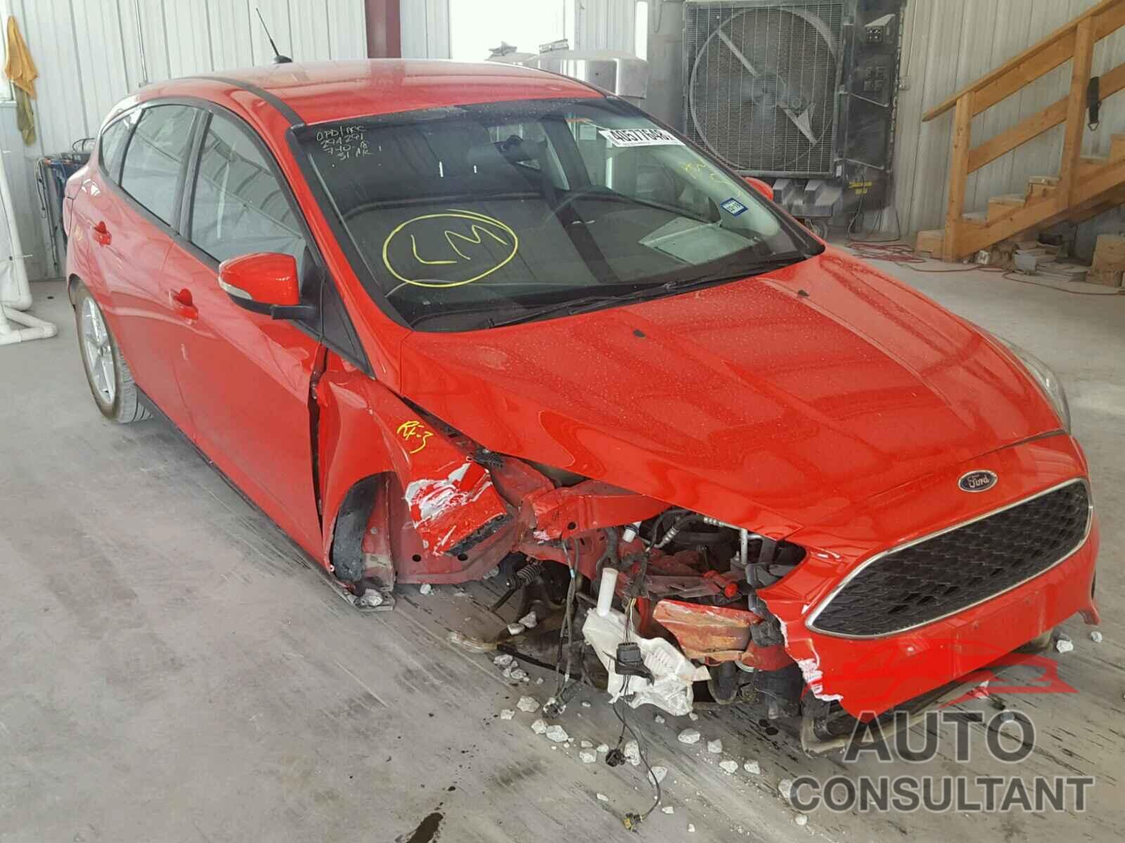 FORD FOCUS 2017 - 1FADP3K25HL246796