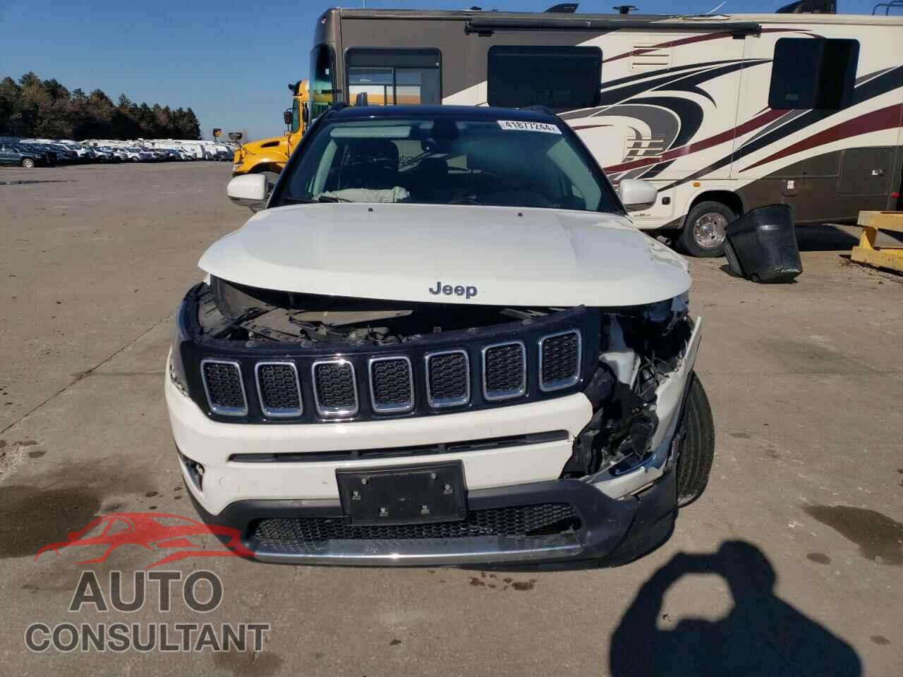 JEEP COMPASS 2018 - 3C4NJDCB6JT263900