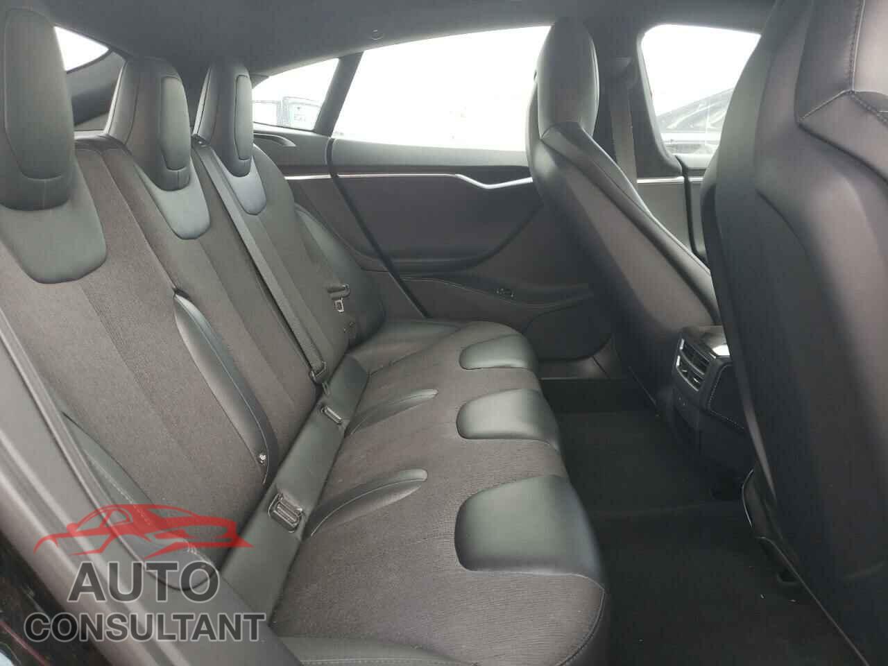 TESLA MODEL S 2016 - 5YJSA1E17GF171398