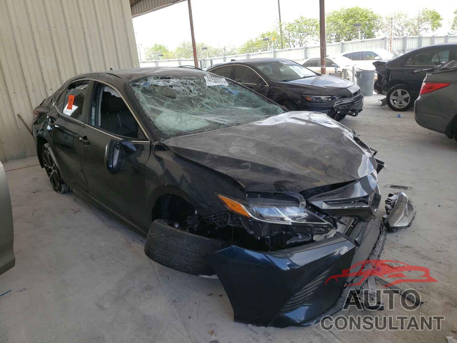 TOYOTA CAMRY 2019 - 4T1B11HK1KU709609